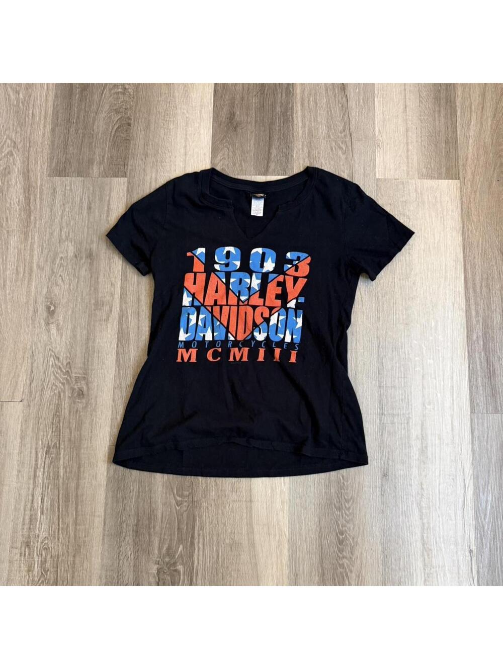 Harley Davidson black v-neck t-shirt Size M #biker #rockstyle